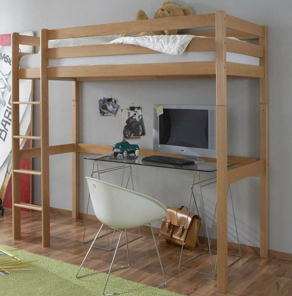 Используем кровать-чердак в квартире-студии для повышения функциональности интерьера
