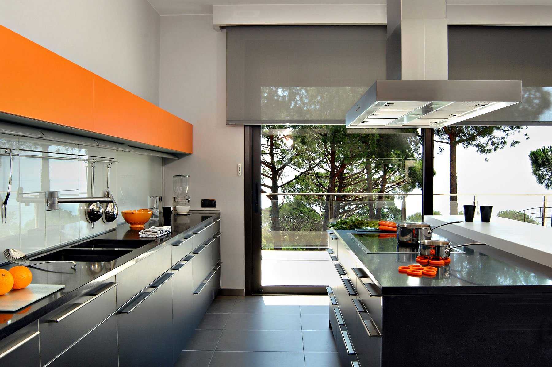 Кухня в стиле хай-тек: 50 реальных фото интерьеров