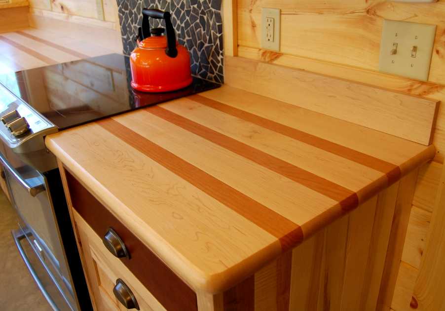Столешница для кухни своими руками: как обновить столешницу с помощью плитки? особенности кухонных столешниц из дерева. как сделать бетонную модель?