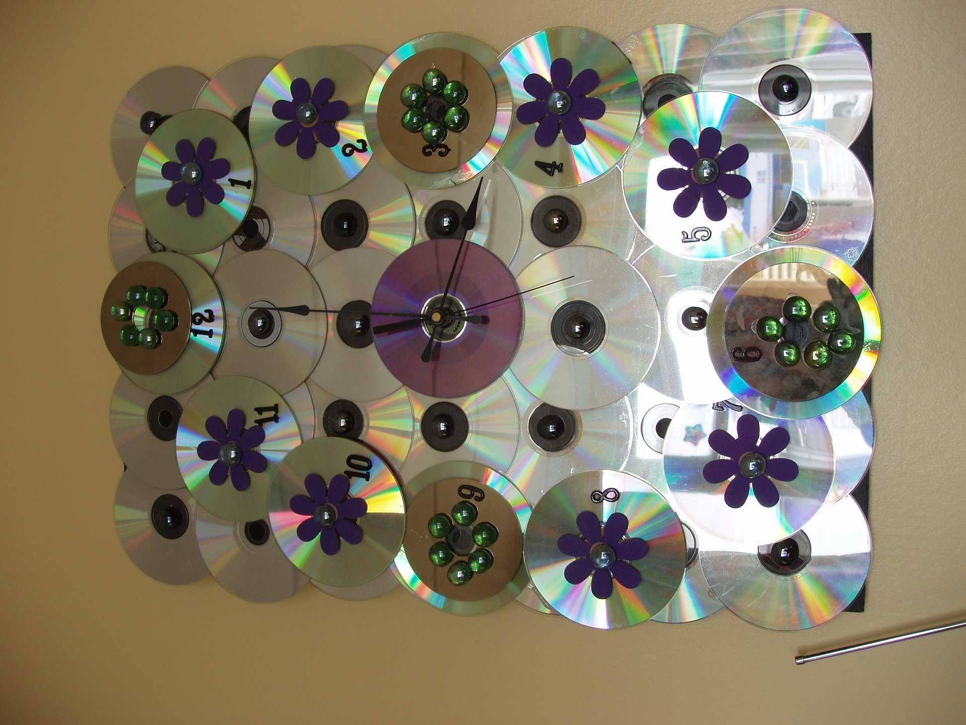 Поделки из дисков своими руками: 125 фото примеров использования в дизайне интерьера