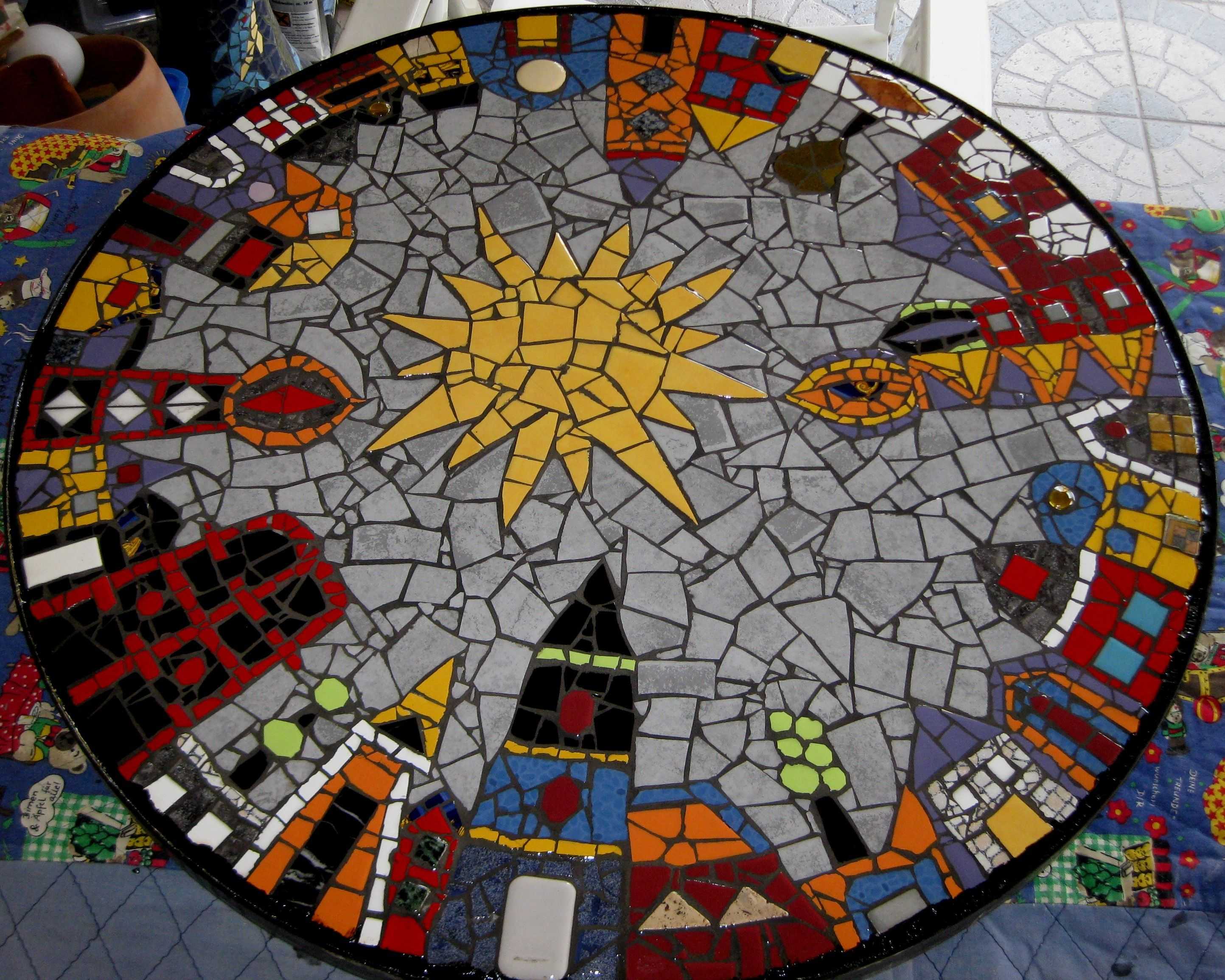 Мозаика в интерьере: варианты отделки, виды, формы плитки, цвет, дизайн и рисунки