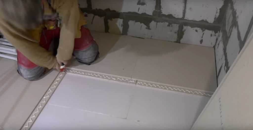 Гидроизоляция пола в ванной под плитку, как сделать и материалы